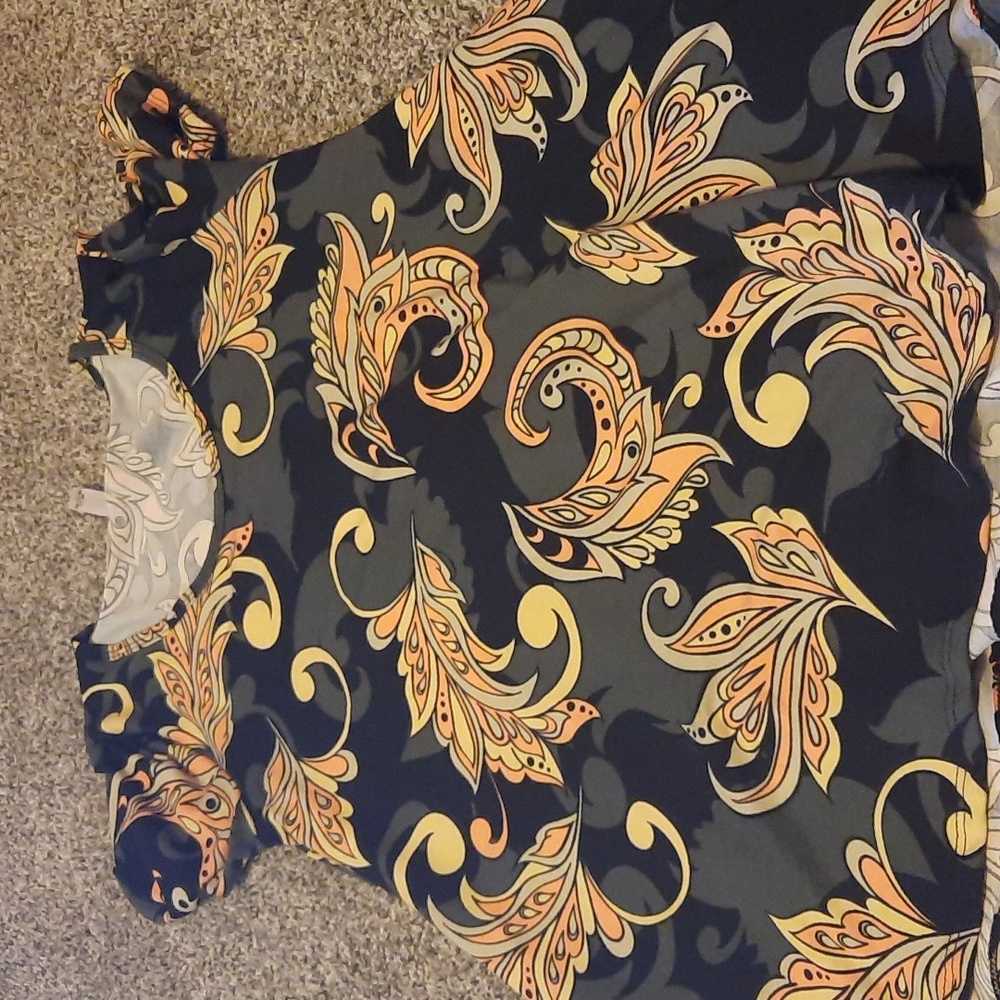 Lularoe blouse